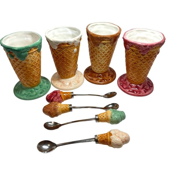 Set Of 4 vintage Ceramic Ice Cream Cone Shaped Dessert Dish with Matching Spoons - Picture 1 of 9